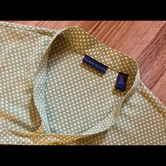 EUC! Lovely Green & White Polka Dot Bow Blouse 🌟 - Picture 4 of 6